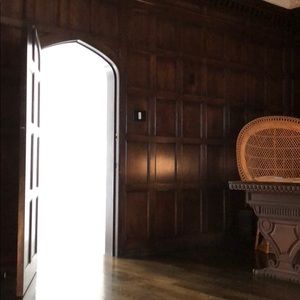 Meet your Posher, Ava